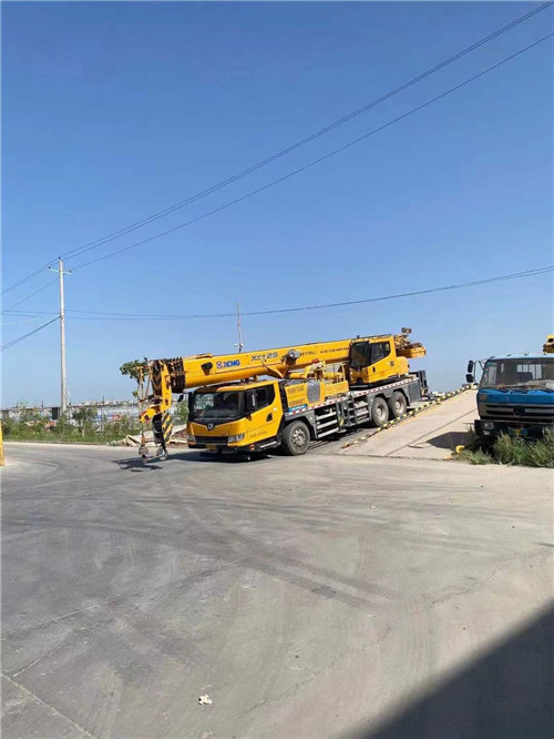 卢龙县吊车作业时，可能会产生哪些额外收费项目？